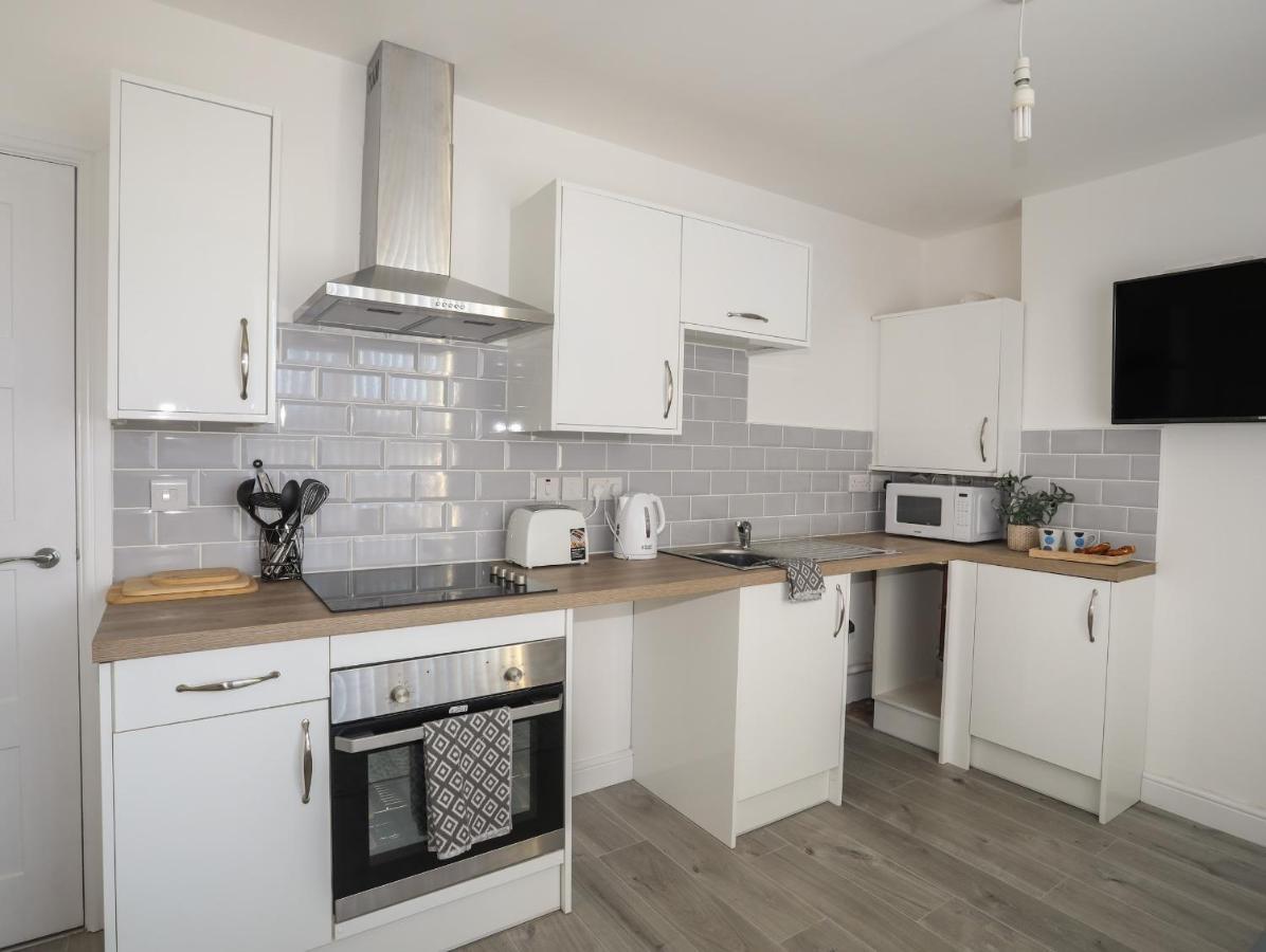 Port Apartment 1 Holyhead Εξωτερικό φωτογραφία