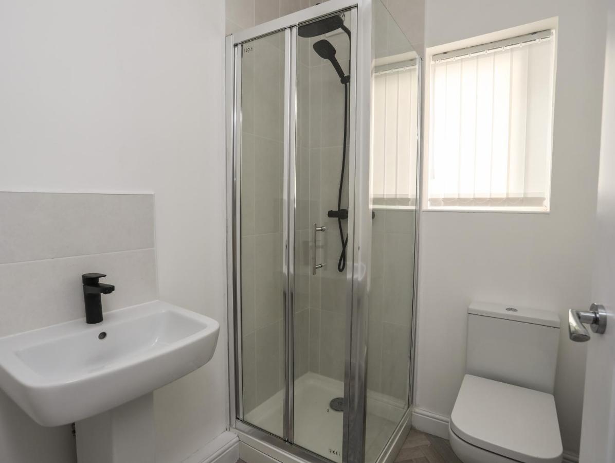 Port Apartment 1 Holyhead Εξωτερικό φωτογραφία