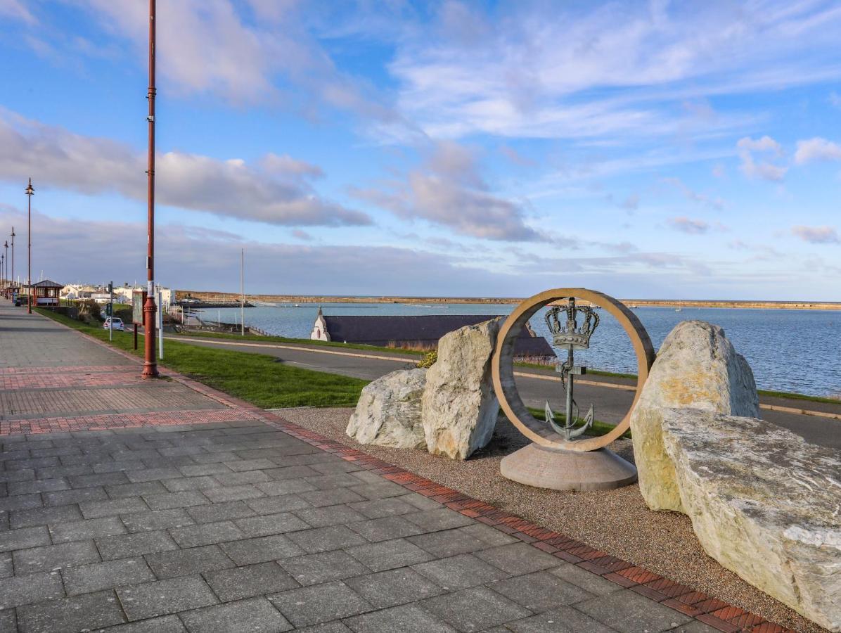 Port Apartment 1 Holyhead Εξωτερικό φωτογραφία