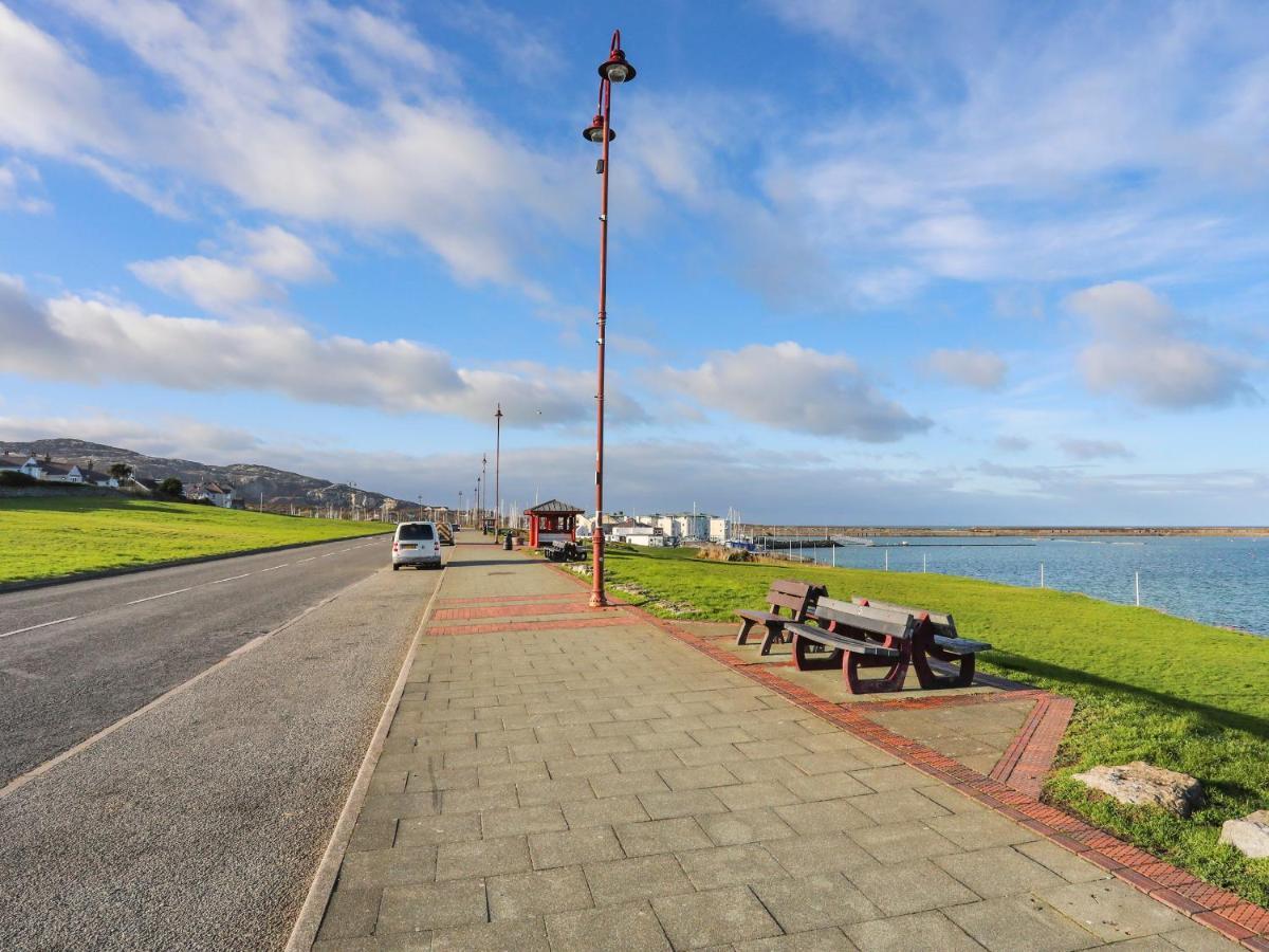 Port Apartment 1 Holyhead Εξωτερικό φωτογραφία